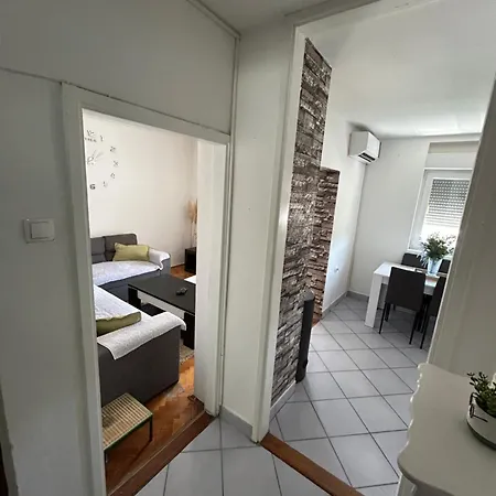 Appartement Papac *